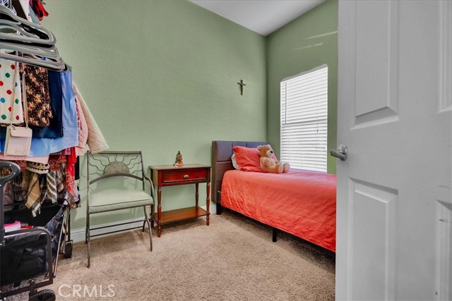 111 Madrid, Tustin CA: https://media.crmls.org/medias/5f5a6f5d-1f04-4cc2-990d-c9c384cef575.jpg