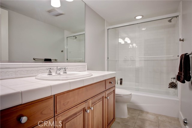 763 29th Street, Manhattan Beach, California 90266, 5 Bedrooms Bedrooms, ,5 BathroomsBathrooms,Residential,Sold,29th,SB22085465