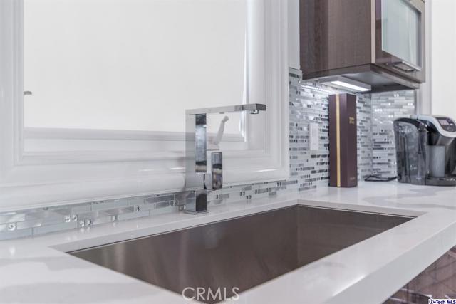 4 Bed Home for Sale in Los Angeles, California