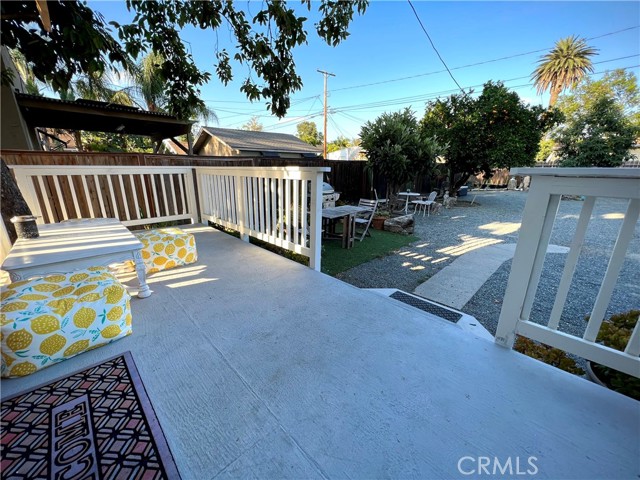 Detail Gallery Image 4 of 60 For 715 S Flower St, Santa Ana,  CA 92703 - 2 Beds | 1 Baths