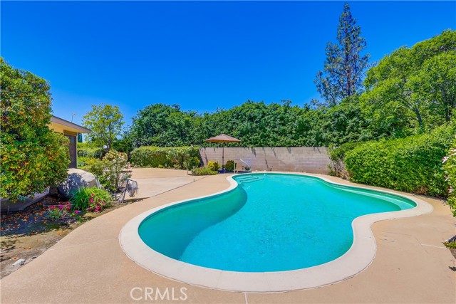 Detail Gallery Image 16 of 23 For 264 W Sonora, Claremont,  CA 91711 - 4 Beds | 2 Baths