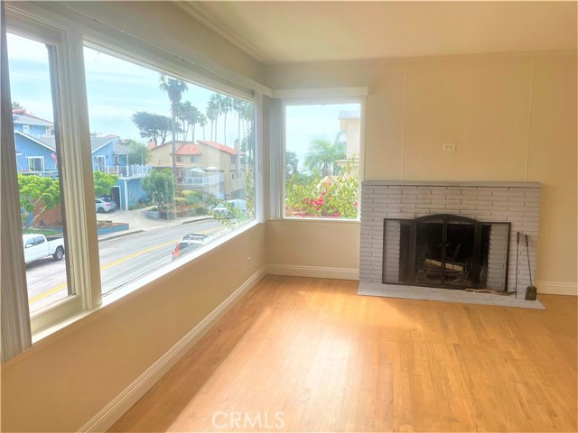 Detail Gallery Image 3 of 35 For 506 Avenida Victoria a,  San Clemente,  CA 92672 - 3 Beds | 2 Baths