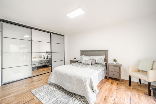 MLS #OC25265947 image #10