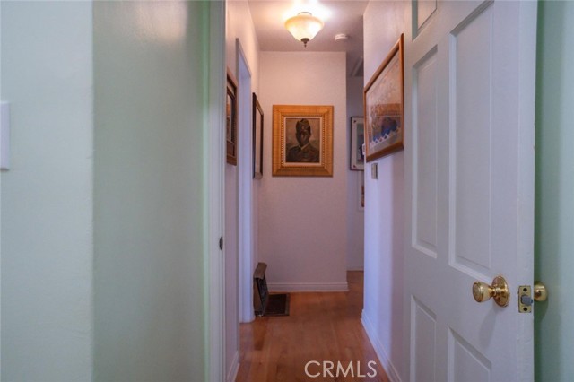 3815 Welland Avenue, Los Angeles CA: https://media.crmls.org/medias/5f5db7c4-3319-486f-978f-dbb8086ca135.jpg