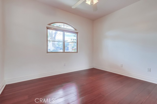 512 N Juanita Avenue, Redondo Beach CA: https://media.crmls.org/medias/5f5e6ac1-9152-4a8d-bb70-cbfc008db266.jpg