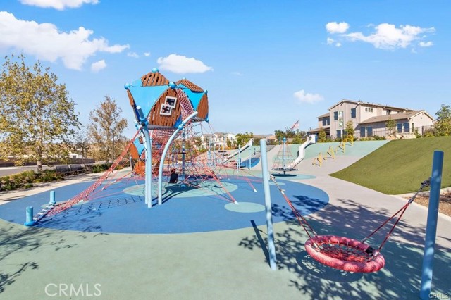 24 Granja Court, Rancho Mission Viejo CA: https://media.crmls.org/medias/5f5e7931-51aa-4217-827f-d0669a5a1672.jpg