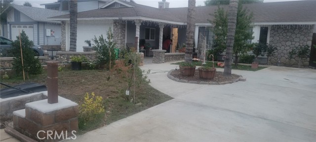 Detail Gallery Image 3 of 8 For 1893 Loma Bonita, Perris,  CA 92570 - 3 Beds | 2 Baths