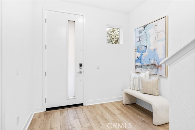 Detail Gallery Image 6 of 62 For 344 Tank, Irvine,  CA 92618 - 3 Beds | 3/1 Baths