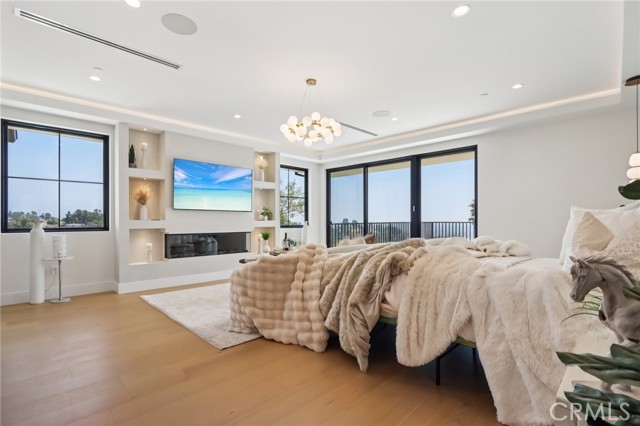 18200 Sheffield Lane, Porter Ranch CA: https://media.crmls.org/medias/5f5f7732-b524-4d8f-b517-d2ed626a79d0.jpg
