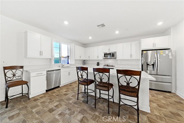 30842 White Pines, Menifee CA: https://media.crmls.org/medias/5f5fbe74-6930-4108-bbdc-4f9b63e74e9b.jpg