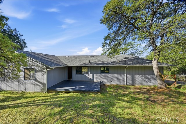 Detail Gallery Image 32 of 33 For 19004 Deer Hill, Hidden Valley Lake,  CA 95467 - 3 Beds | 2 Baths