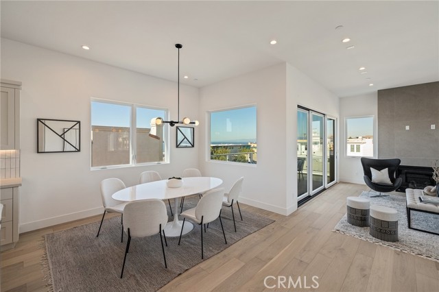 412 Marine Ave, Manhattan Beach, California 90266, 3 Bedrooms Bedrooms, ,3 BathroomsBathrooms,Residential,Sold,Marine Ave,SB23207712