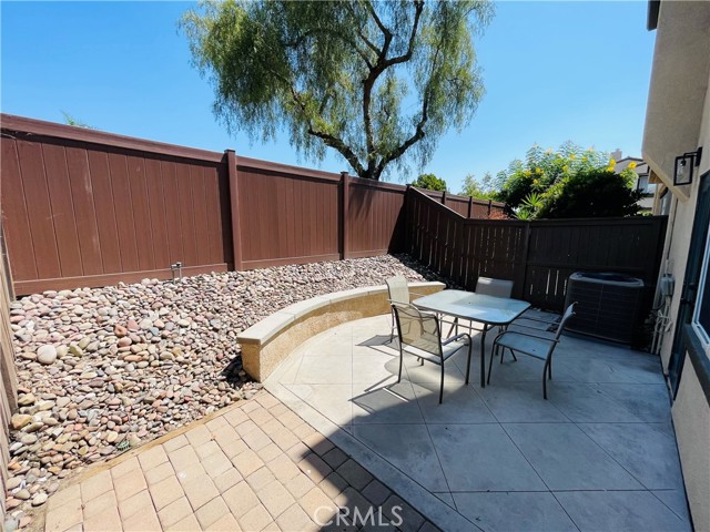 649 Sumner Way, Oceanside CA: https://media.crmls.org/medias/5f621d24-3c0a-4264-9330-293847173fb4.jpg