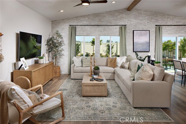 Detail Gallery Image 3 of 14 For 23248 Desert Dandelion Ct, Wildomar,  CA 92595 - 4 Beds | 3 Baths