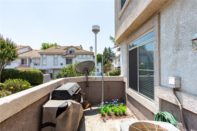 924 N Turner Avenue, Ontario CA: https://media.crmls.org/medias/5f62ee9a-10f0-4e71-9d64-17157737dc47.jpg