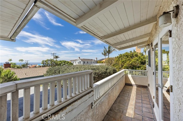 Detail Gallery Image 5 of 59 For 642 14th, Manhattan Beach,  CA 90266 - 4 Beds | 4 Baths