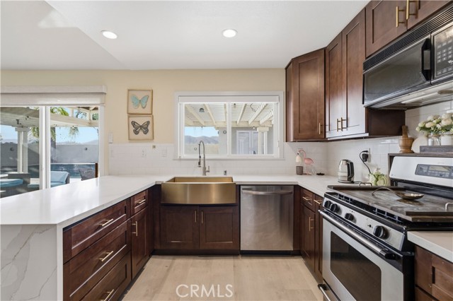29739 Berea, Menifee CA: https://media.crmls.org/medias/5f645b73-0ed8-4648-8519-02d709910517.jpg