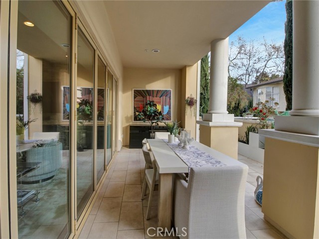 Detail Gallery Image 60 of 75 For 112 S Orange Grove Bld #109,  Pasadena,  CA 91105 - 3 Beds | 3/1 Baths