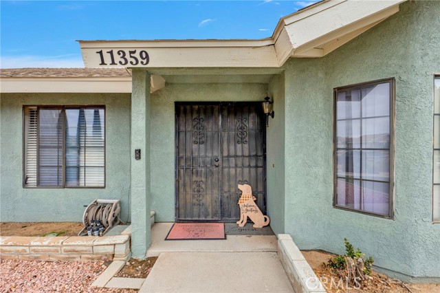 11359 Courtside, Victorville CA: https://media.crmls.org/medias/5f64f682-0e28-48c6-8b74-1250a05f9380.jpg