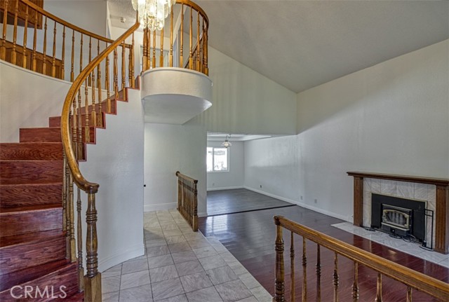 18164 Arminta Street photo 5