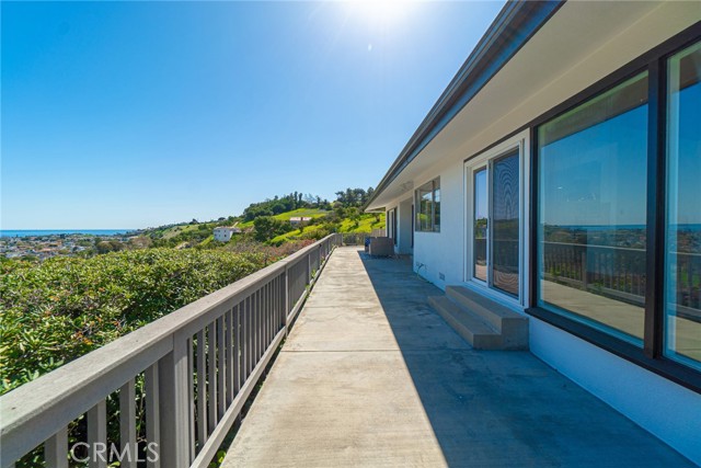 2050 Suana Drive, Rancho Palos Verdes, California 90275, 3 Bedrooms Bedrooms, ,2 BathroomsBathrooms,Residential,Sold,Suana,PV23027365