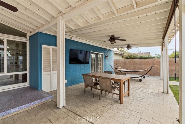 Detail Gallery Image 34 of 34 For 16750 Septo, Northridge,  CA 91343 - 5 Beds | 3 Baths