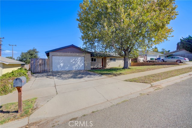 Detail Gallery Image 3 of 57 For 1249 Pino Solo Dr, Santa Maria,  CA 93455 - 4 Beds | 2 Baths