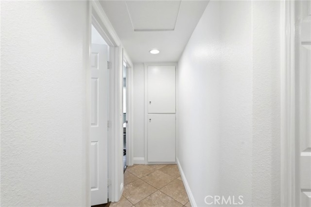 1110 E Meats Ave, Orange CA: https://media.crmls.org/medias/5f66b291-48e1-4173-a509-a250a96c20a7.jpg