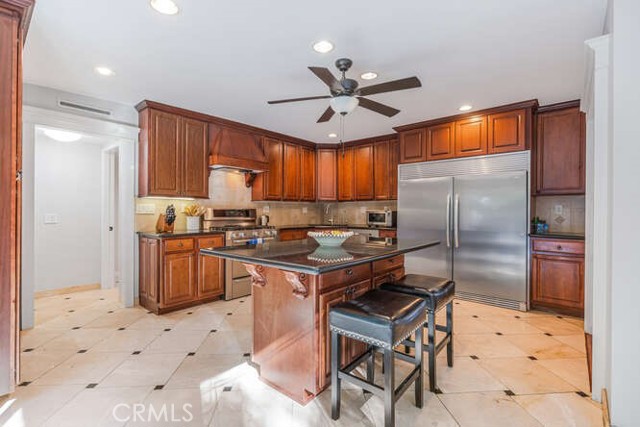 Detail Gallery Image 8 of 30 For 3325 Alginet, Encino,  CA 91436 - 6 Beds | 4/1 Baths