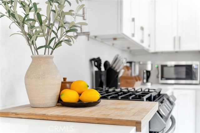 Detail Gallery Image 27 of 41 For 5814 7th Ave, Los Angeles,  CA 90043 - 2 Beds | 1 Baths