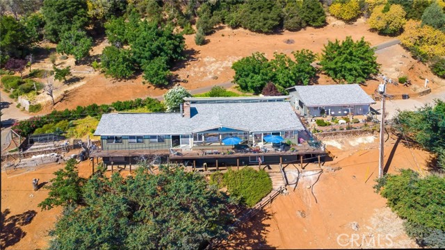 Detail Gallery Image 4 of 45 For 8610 Soda Bay Rd, Kelseyville,  CA 95451 - 3 Beds | 3 Baths