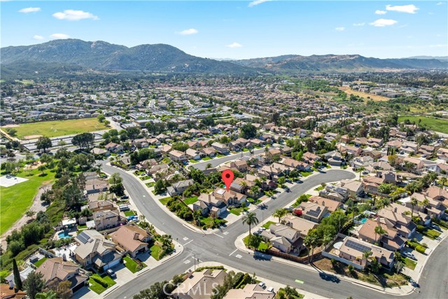 Detail Gallery Image 10 of 28 For 45071 Corte Bravo, Temecula,  CA 92592 - 3 Beds | 2 Baths