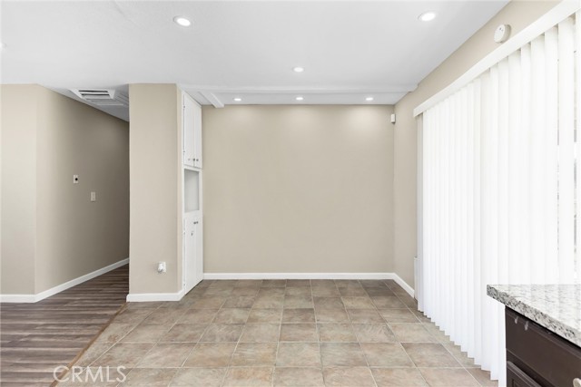 Detail Gallery Image 6 of 52 For 60425 Alta Mura Dr, Joshua Tree,  CA 92252 - 4 Beds | 3 Baths