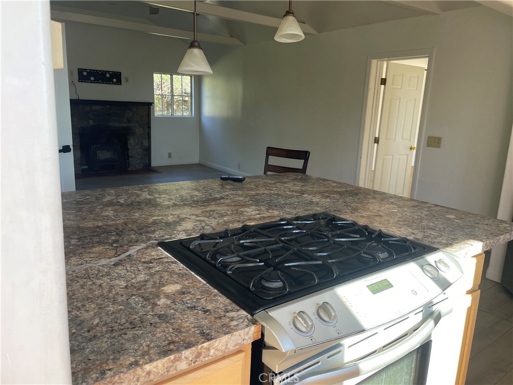1412 Pine Heights - photo 9
