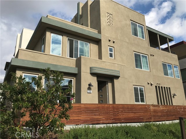 Front Image Thumbnail for CROC25267847