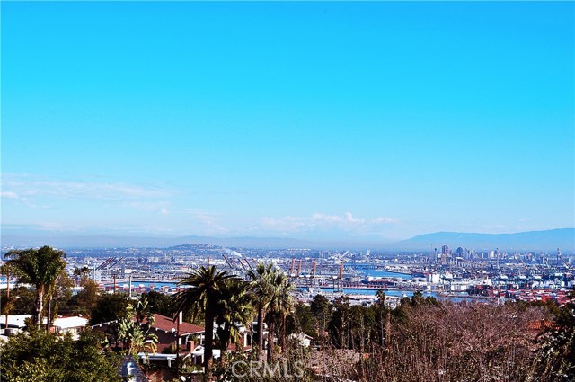 Beautiful harbor and mountain views.