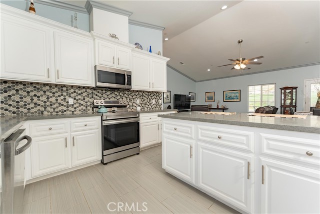 Detail Gallery Image 23 of 62 For 16605 Deer Creek Dr, Springville,  CA 93265 - 4 Beds | 3 Baths