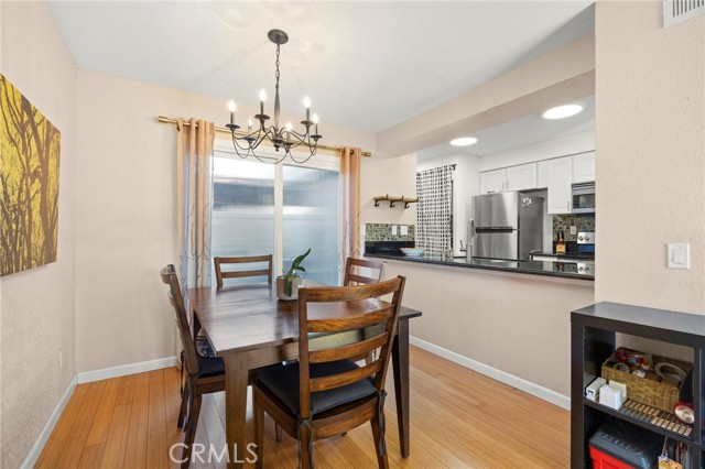 Detail Gallery Image 5 of 19 For 28654 Conejo View, Agoura Hills,  CA 91301 - 2 Beds | 1/1 Baths