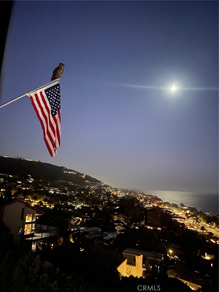 MLS #OC25104927 img 3