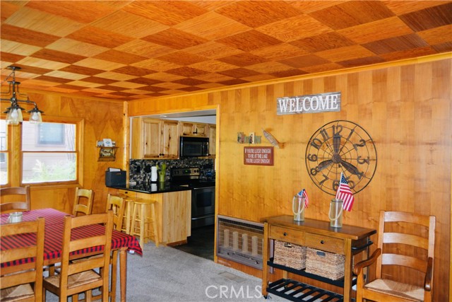 39162 Manzanita, Bass Lake CA: https://media.crmls.org/medias/5f6d4c1d-eac5-4d2e-93bd-dce6fc20a00d.jpg