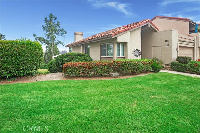 26685 Dulcinea, Mission Viejo CA: https://media.crmls.org/medias/5f6d83d9-5cc9-4121-8b6f-1ebda21d2c8b.jpg