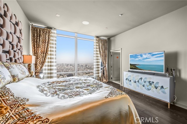 Detail Gallery Image 30 of 56 For 900 W Olympic Bld 50a,  Los Angeles,  CA 90015 - 3 Beds | 4 Baths