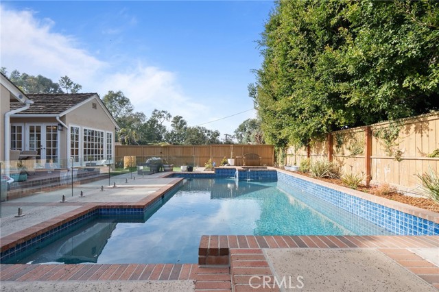 3717 Palos Verdes Drive, Palos Verdes Estates, California 90274, 4 Bedrooms Bedrooms, ,3 BathroomsBathrooms,Residential,Sold,Palos Verdes,OC25027515