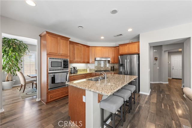 42639 Biscay, Lancaster CA: https://media.crmls.org/medias/5f6df164-3d50-4d5b-a660-1a5230d13a3a.jpg