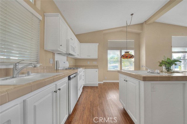 Detail Gallery Image 25 of 75 For 1850 Fairway Dr #61,  Chino Hills,  CA 91709 - 3 Beds | 2 Baths