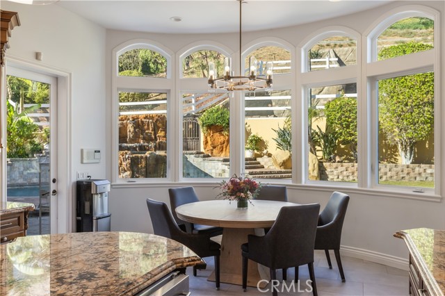 Detail Gallery Image 9 of 27 For 75 Coolwater Rd, Bell Canyon,  CA 91307 - 5 Beds | 4/1 Baths