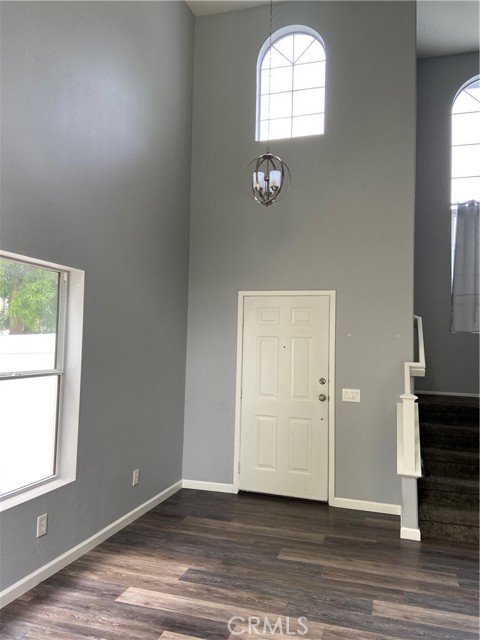 Detail Gallery Image 4 of 31 For 23 Longhorn St, Trabuco Canyon,  CA 92679 - 3 Beds | 2/1 Baths