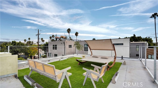 Front Image Thumbnail for CRWS26036446