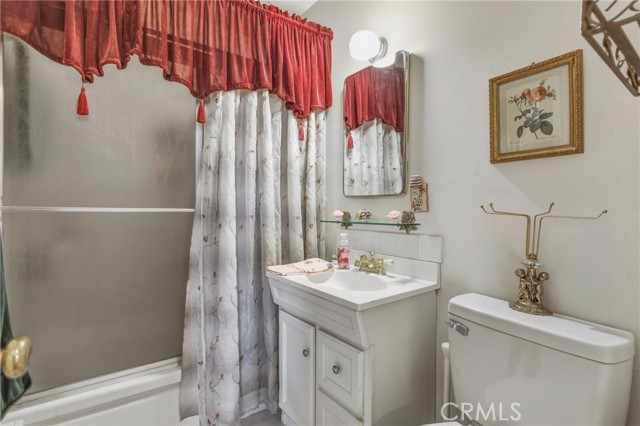 Detail Gallery Image 16 of 20 For 6662 Robinson Rd, Highland,  CA 92346 - 3 Beds | 2 Baths