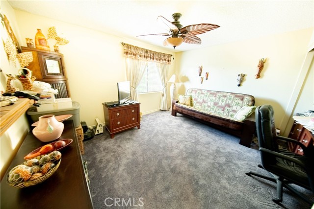 1921 Pine Drive, La Habra CA: https://media.crmls.org/medias/5f707868-f95a-4e2e-92d3-9bced7bef788.jpg